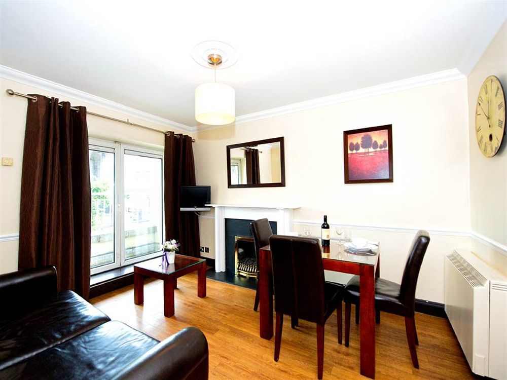 Staycity Aparthotels, Dublin, Christchurch ภายนอก รูปภาพ