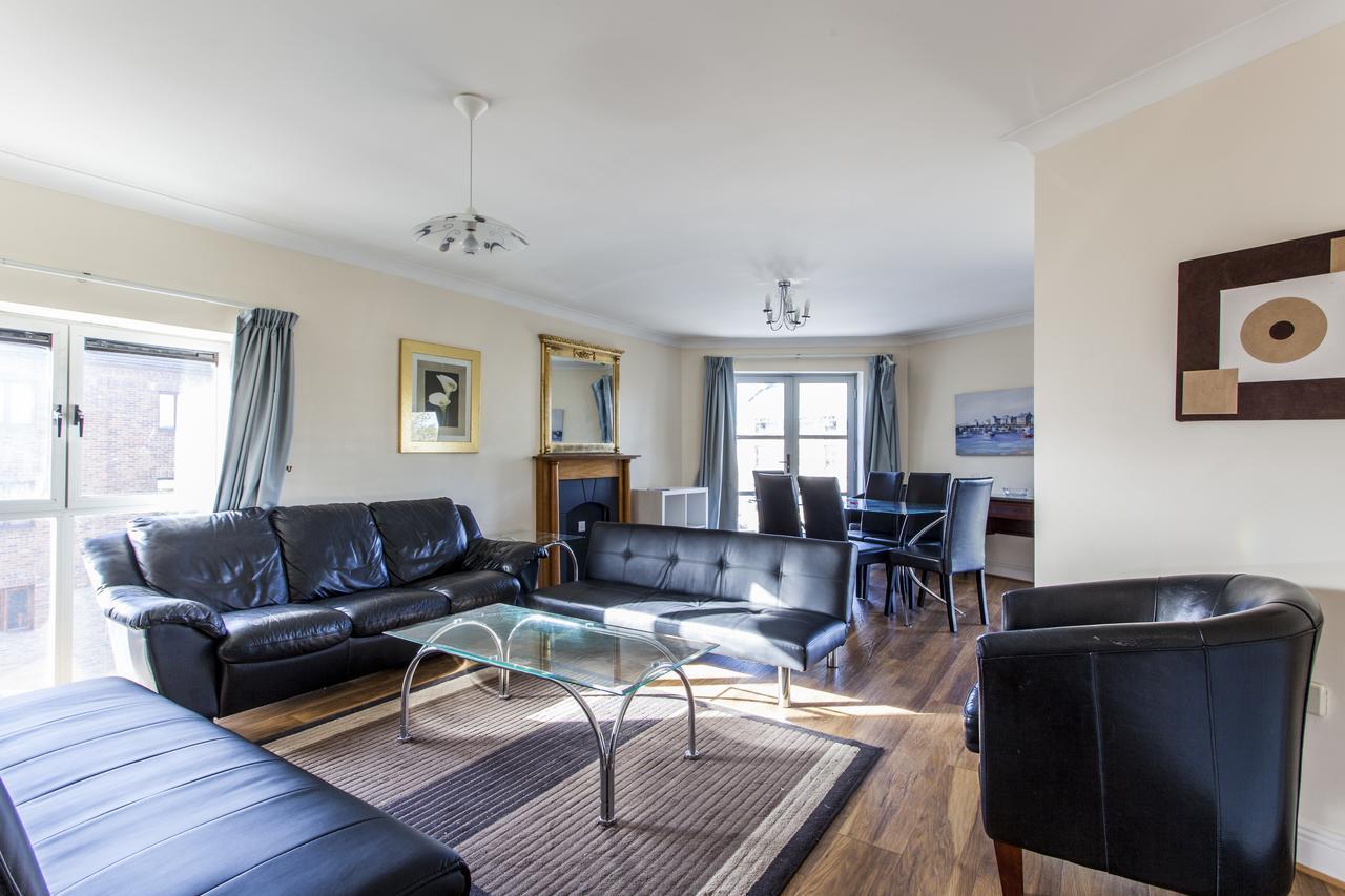Staycity Aparthotels, Dublin, Christchurch ภายนอก รูปภาพ