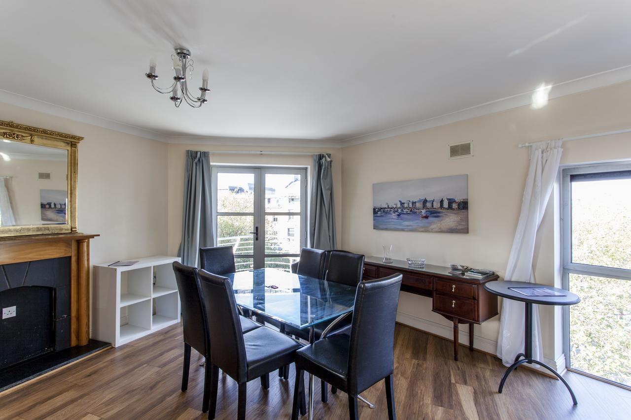 Staycity Aparthotels, Dublin, Christchurch ภายนอก รูปภาพ