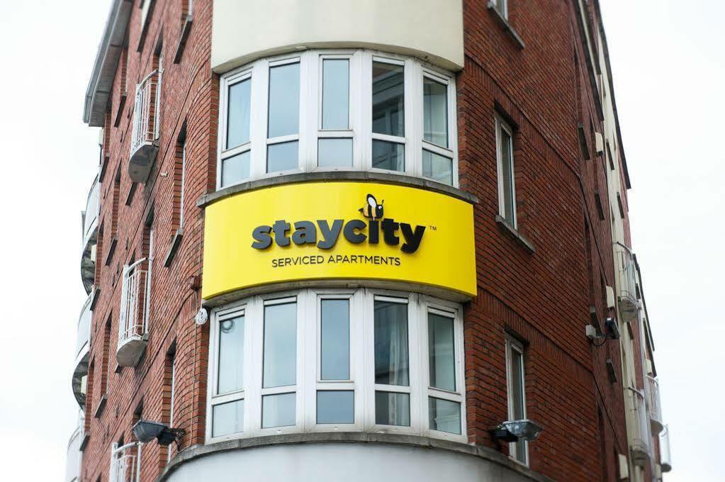 Staycity Aparthotels, Dublin, Christchurch ภายนอก รูปภาพ